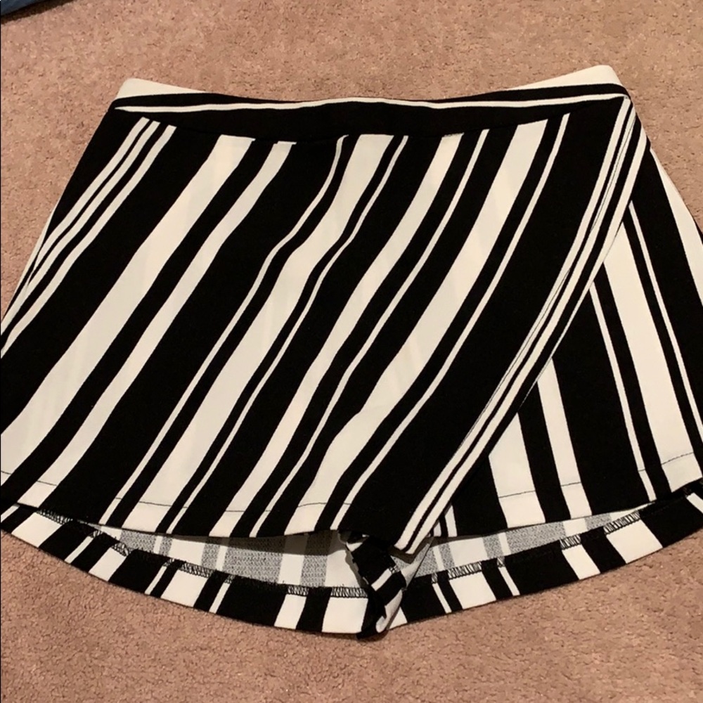 Gab & Kate skort